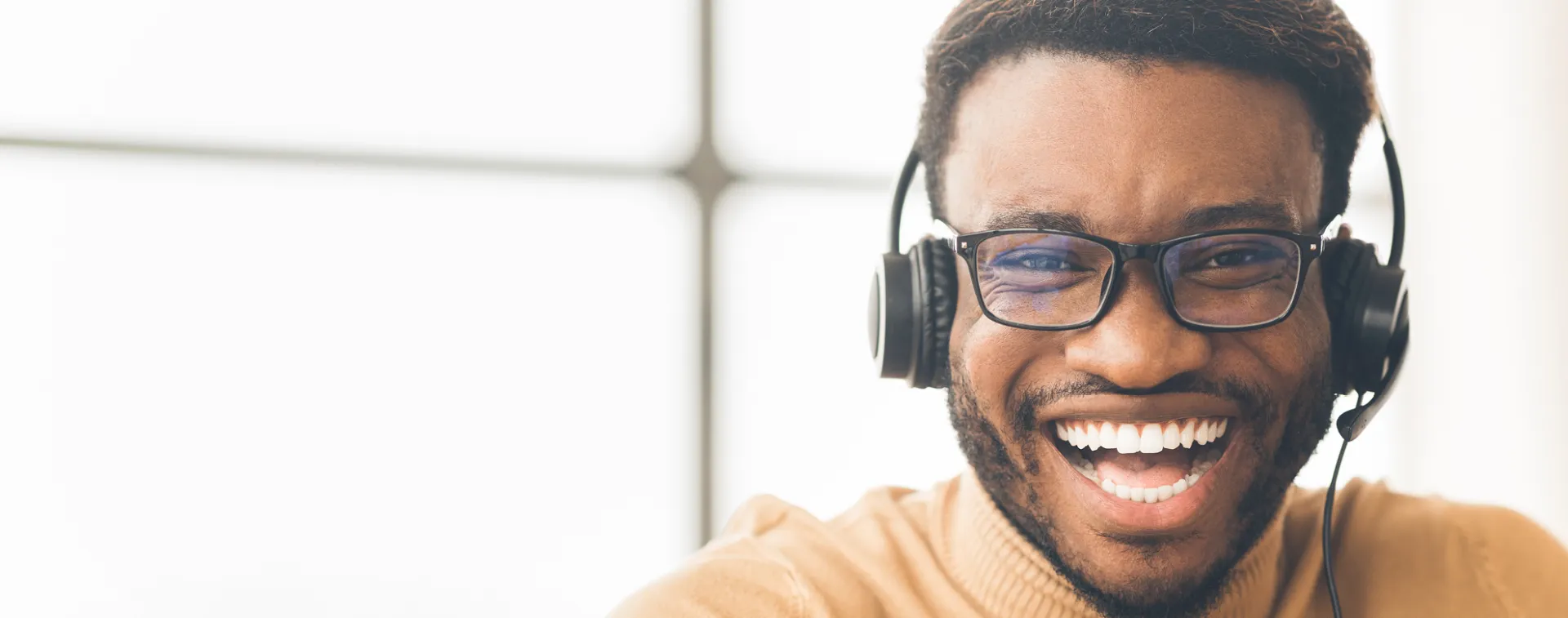 Website testimonials banner 1978 x 7802